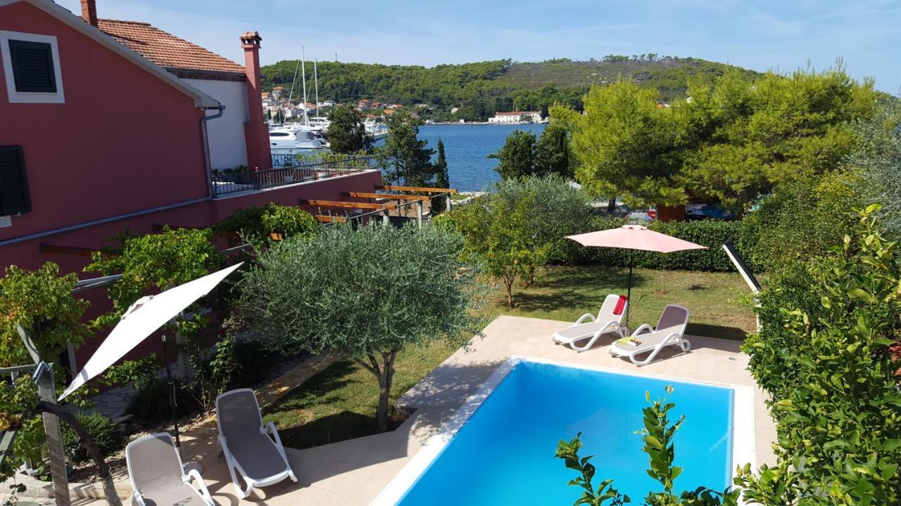 Villa Luna Sutomiscica Exterior photo