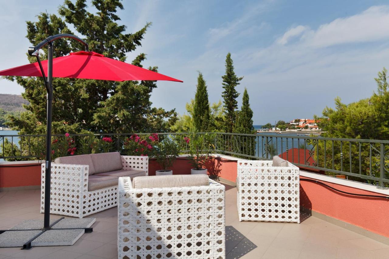 Villa Luna Sutomiscica Exterior photo